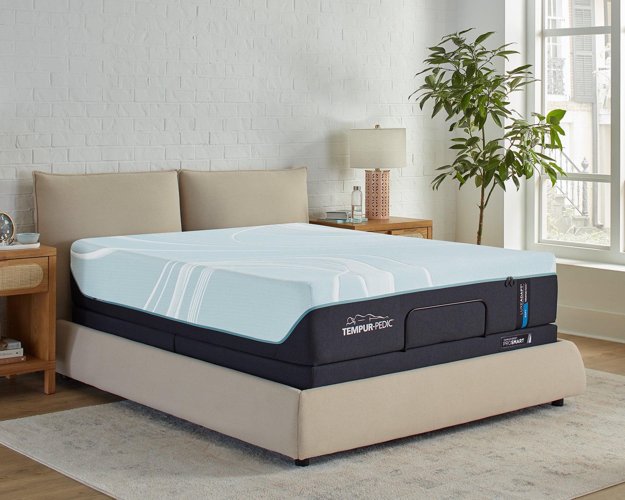 Tempur-Pedic Luxe Adapt Mattress